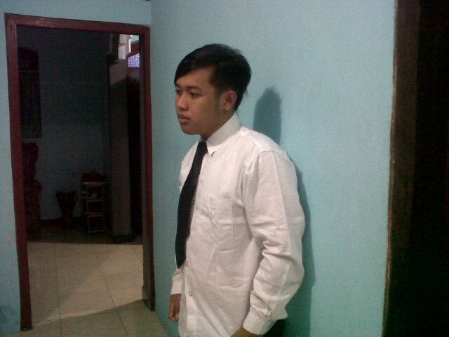cah ganteng diwee :D