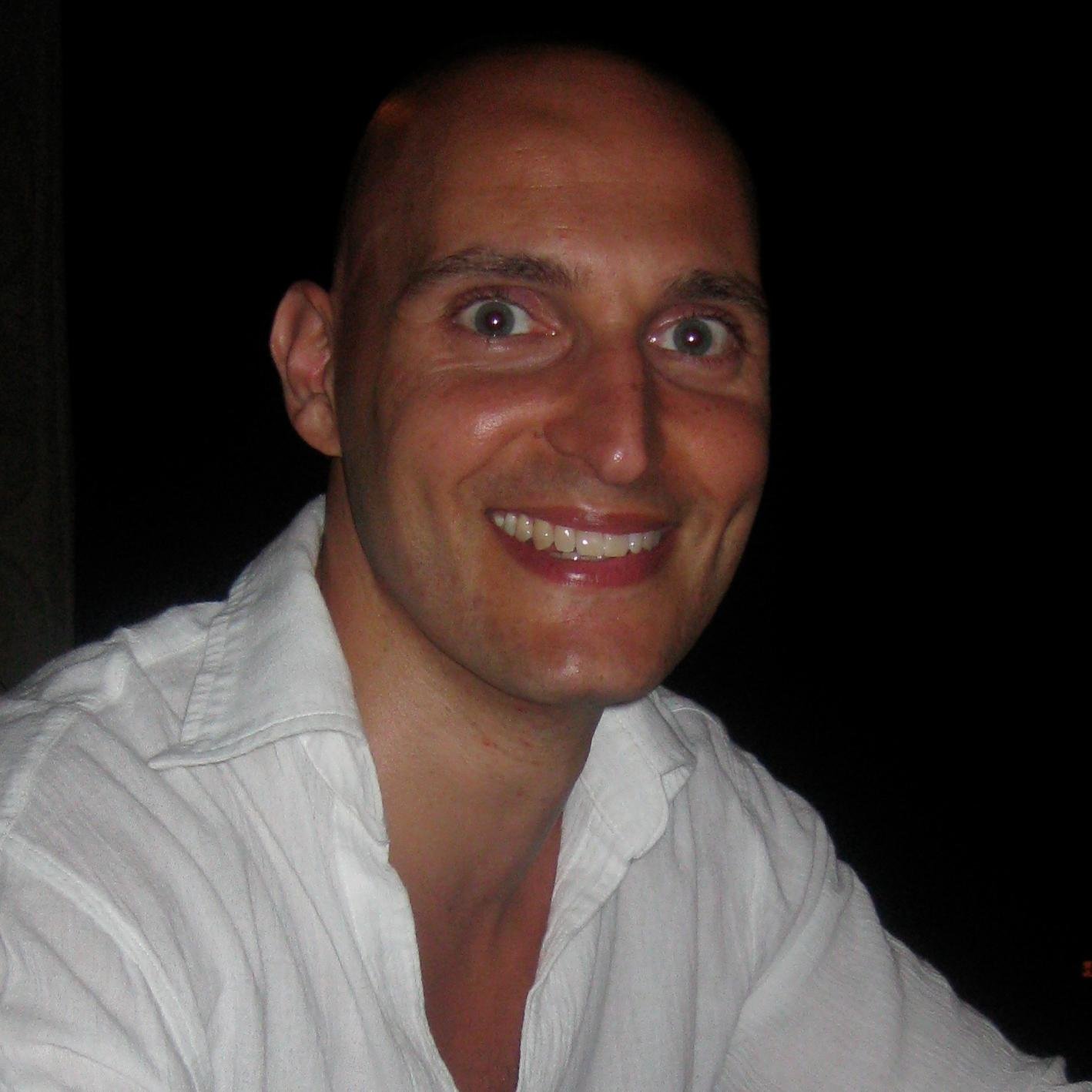 lucianolosiggio's profile picture. I'm compassionate, inspiring, pstve, thghtfl, clairsentient, pwrfl, hmble, a lvr of my lfe & evryne & evrythng in it, & I choose happiness!