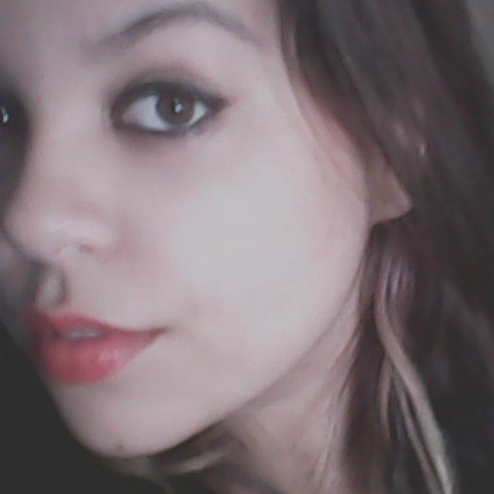 Delicada como uma flor, mas firme como uma rocha!