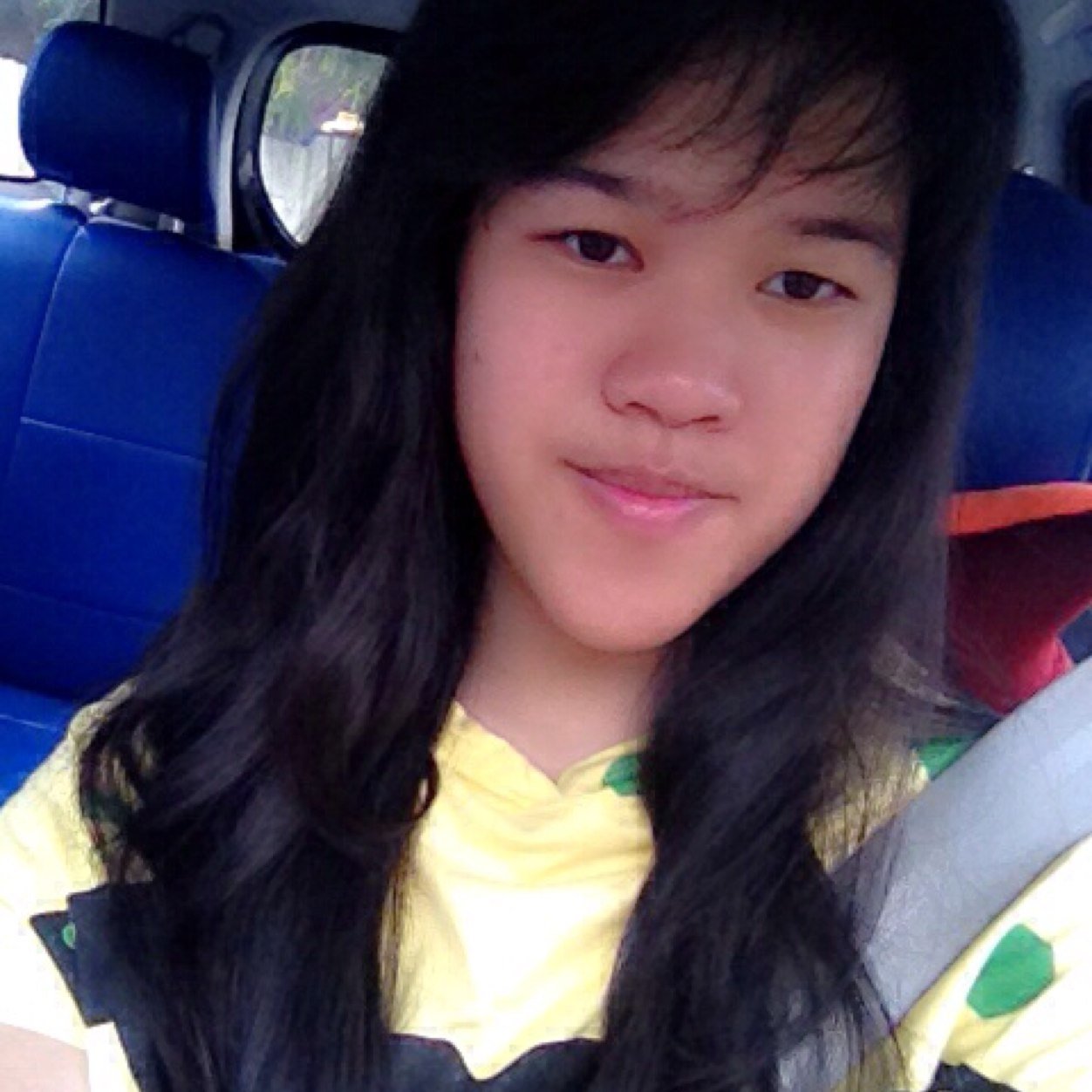 Yellow | InstagramPathLineWechat: yesiastevani
