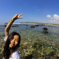 Arista Elok Dwi R (@tatadidots) 's Twitter Profile