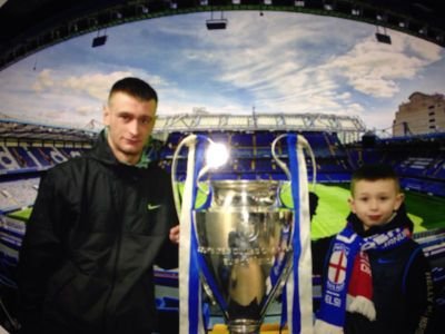 leebennett8526's profile picture. 