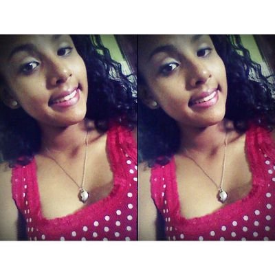 *--* luanete *--*       - O mundo e grande demais pra ficar mendigando amor de gente otária.- #FicaAdica