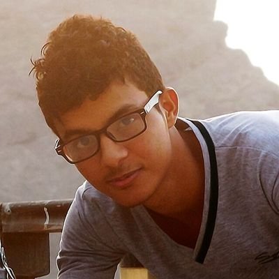 ‏‏‏هنالك من يصور يوثق وهناك من يصوير ليستمتع وهناك من يصور ليتفاخر وهنالك من يصور ليشتهر وهناك من يصور ليبيع ، لكنني اصور لصناعة الفن مابين الخيال والواقع ♥