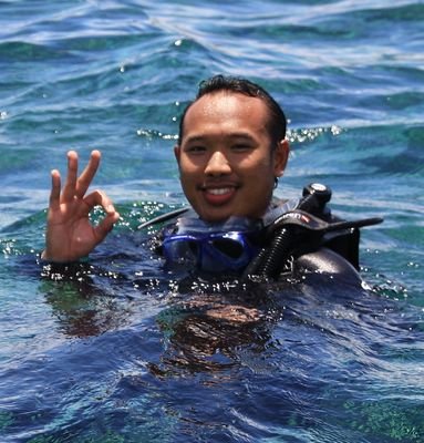 I'm the one who love Art, Music & Photography | Process Engineer | Scuba-Diver | Busy-addict | ChocolateColor-freak