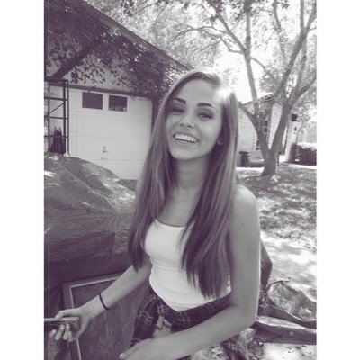✧.*∘❝ i'm your queen bitch, beautiful life ❞∘*.✧ ⠀⠀⠀
