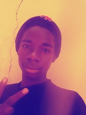 i am 15 i wanna date a young lady you can whatsapp me on 0500408270