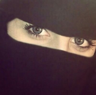 ‏‏‏‏‏‏‏‏‏‏‏‏‏‏{ آنثى جنوبيه مزآجيه متذوقه الشعر ..وعلى سبيل الغرور ﻵ اشبه آحد ..آحمل كميه هائله من الثقه .. وآحب العناد ..}                 HAmos18 / inst