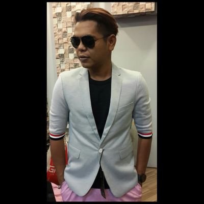 DaddyCarlos666's profile picture. Vehicle Examiner, Biz minded, open minded, party minded, racer minded, social minded & islamic minded