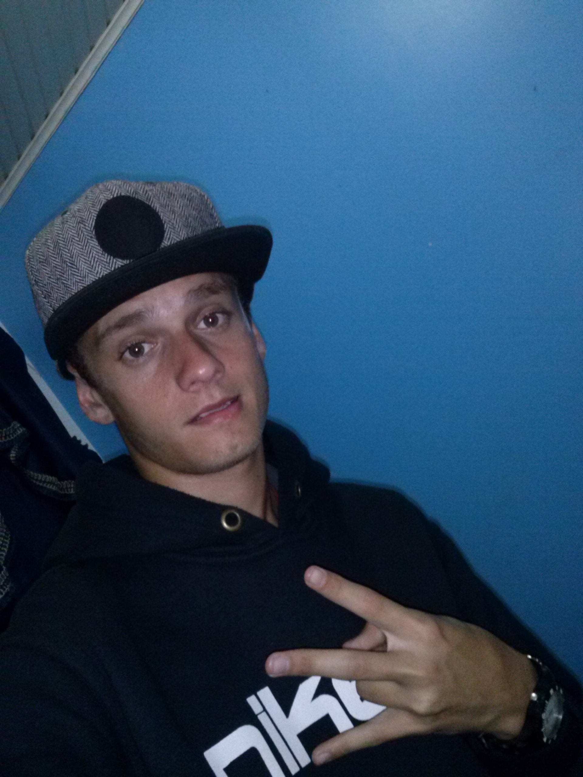 Sorria mesmo sem motivos!!   /  Contato: ch.centeno02@gmail.com