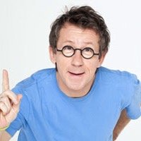 Possède la science infuse et adore en faire part ! Travaille à c'est pas sorcier sur france 3.