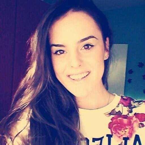be the change you wish to see in the world:)....Don't follow your dreams chase them :*.xoxox
#FollowBackTeam