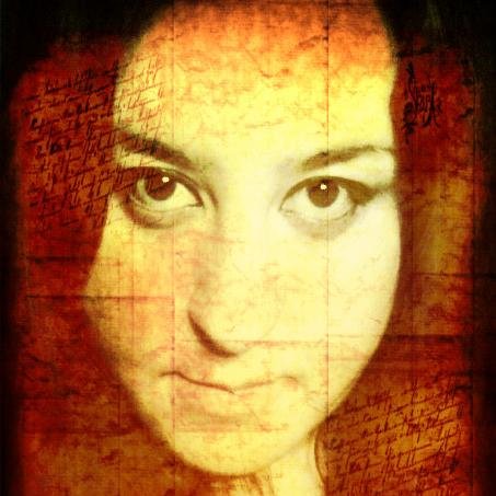 Warcraft maniac, shy, good person, social. But easily get upset.