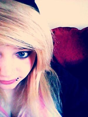 Asking Alexandria, A Day To Remember, Pierce The Veil, Sleeping With Sirens, Bring Me The Horizon, All Time Low.