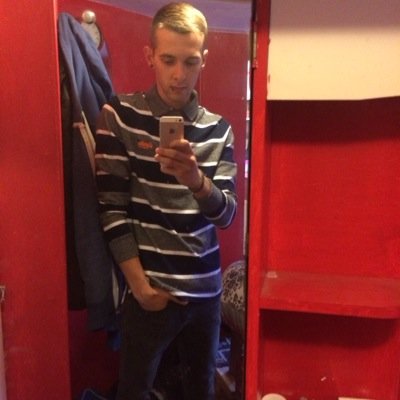 Hey I'm Matt  piercings and tattoos are just awesome!!! Keep your hopes up high and your head down low!!