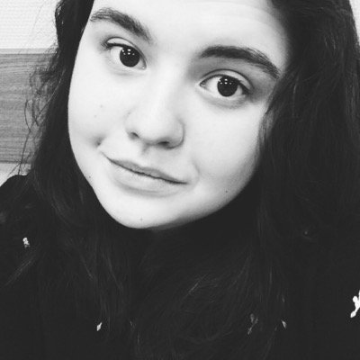 mashasarcasm's profile picture. Я говорю на 3 языках: ирония, сарказм, ненормативная лексика.