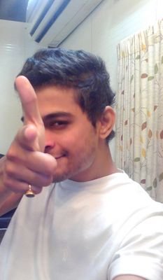 I'm a Dance choreographer  worked as a choreographer n astt. choreographer in many top most reality shows of India .
