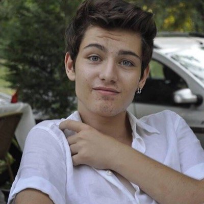 slmmkserr's profile picture. FENERBAHÇE fanatiği aslan burcu patenci