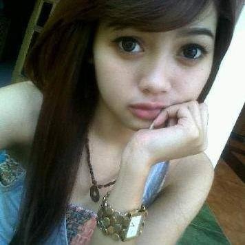 Stalking aja tweet aku siapa tau ada yang pas di hati kamu.✌ & ☺ | Yang Belum Follow Coba Follow ☺ ♥♥