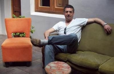 PORQUE TUS MANOS PEREGRINAS CADA DESEO ADIVINAN...

 Sexologo