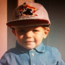 Me Louis me like the holk rwar hehehe (4 years old)