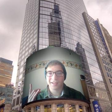 im a Teenager who plays LoL and Xbox and makes Youtube videos