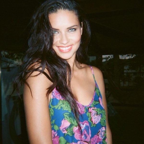 DeeMermaid's profile picture. Exiled mermaid princess. Nerd. French. Runner. Foodie. Coffee addict. Traveler. Bebes @LittleBebeP & @ImCuteParis. Mon husband @iAlexRoss. Business @Mermaid_Eve