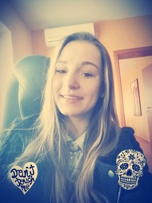 Brunet_903's profile picture. Who even cares....