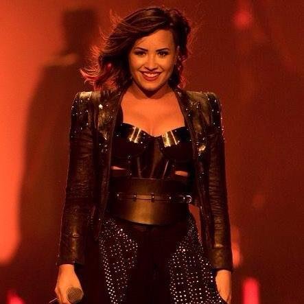 #StayingStrong for our queen Demi. We are all proud Lovatics! #LOVATICFAMILY #LOVATICPOWER