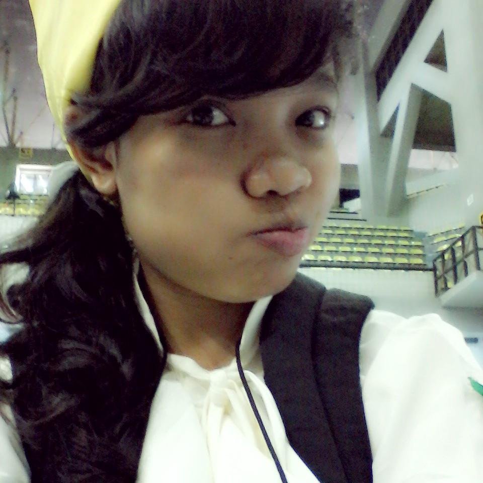 name : tree ebta elisa hutahaean
 born : 22 may 1996
 hobby : sleep
 idea : entertaiment