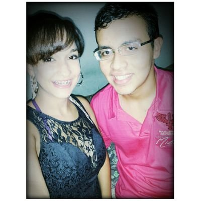Vivendo os melhores momentos da minha vida ao seu lado, tendo realmente motivo para sorri sabendo que tem você na minha vida. Te amo amor / Victor Marques ♥♥