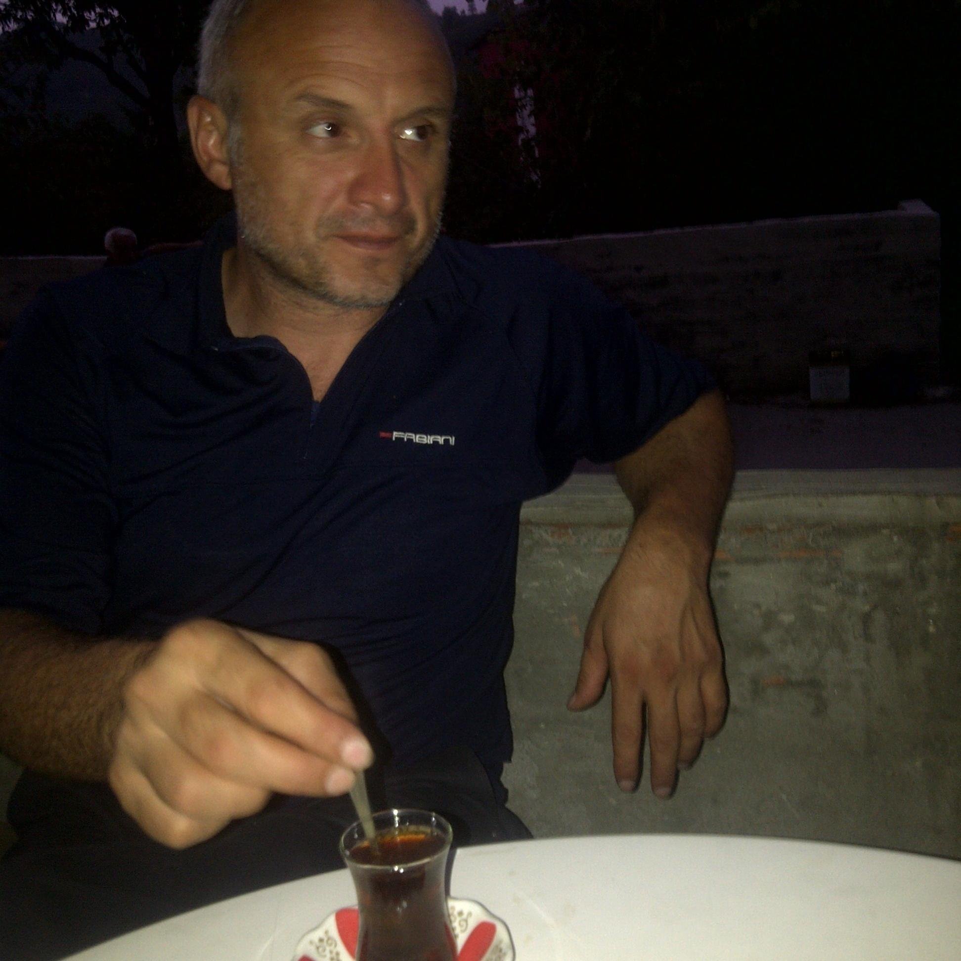 abdurrahmanklar's profile picture. 