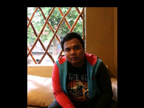 Public Administration'10 Fisip Unlam,, S.AP Fresh Graduate,,
Gamers Dota2,, suka masak dan katanya sih enak,, music is my life..