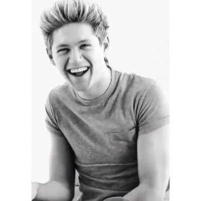 i tried to follow niall horans girlfriend but it said edit profile8/29/14best day of my life cause i seen my sunshines one direction and 5 seconds of summer