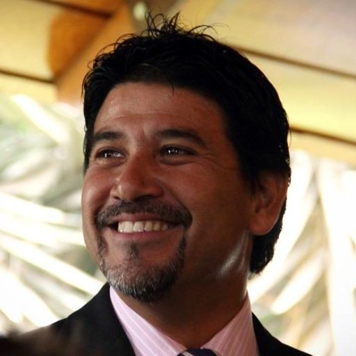 Influir positivamente en la gente para que sea dueña de su destino en pro de mejorar su entorno. Soy un hombre apasionado, amoroso y coherente. consultor/coach