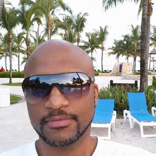 TravelFromHome's profile picture. 