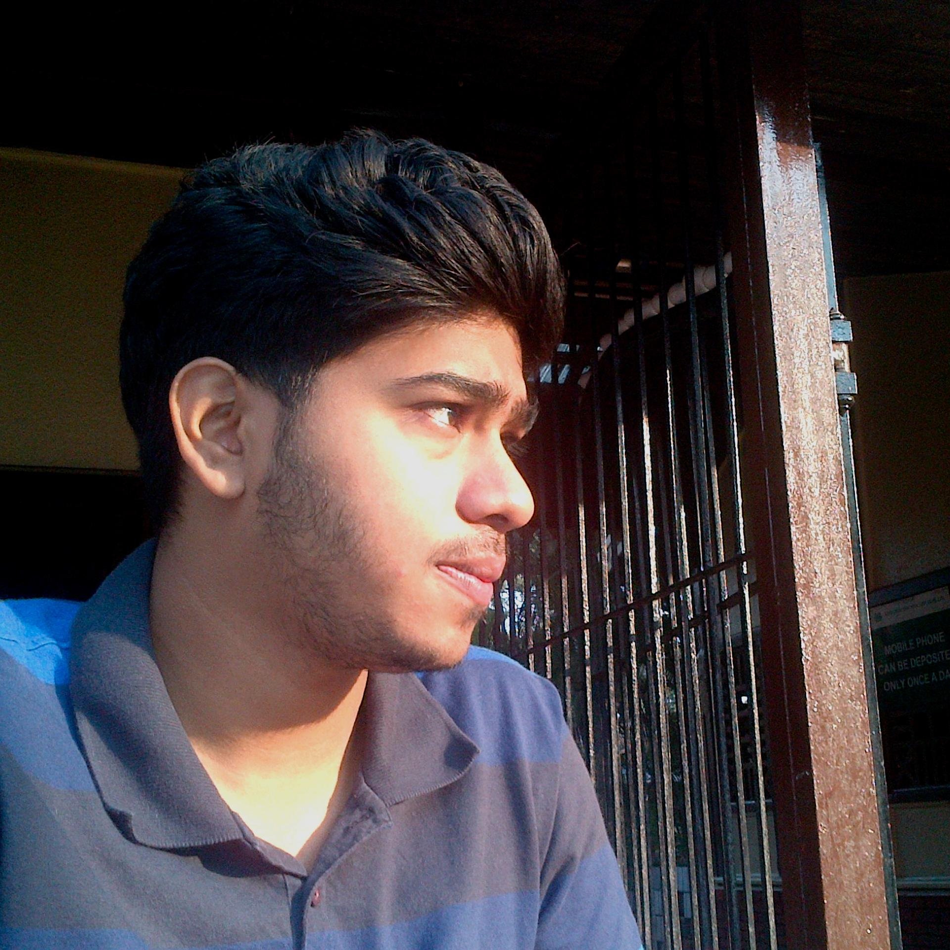 redyellowred_'s profile picture. Madridista hasta la muerte 🤍