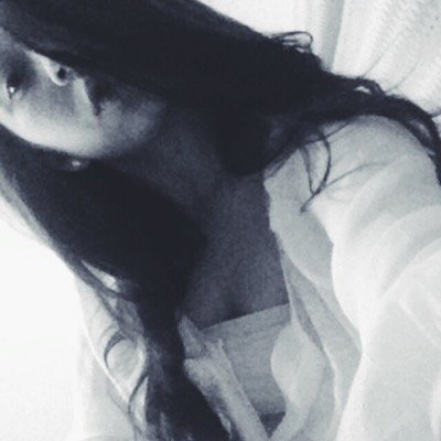 ✨My insecurities could eat me alive. ✨