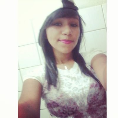 - Rosa De Saron ♡♛ // - São Paulo♡ // - Deus♛♡ // - free Step♡ // - Rap ♡ // -Reggae ♡ // - Rock ♡