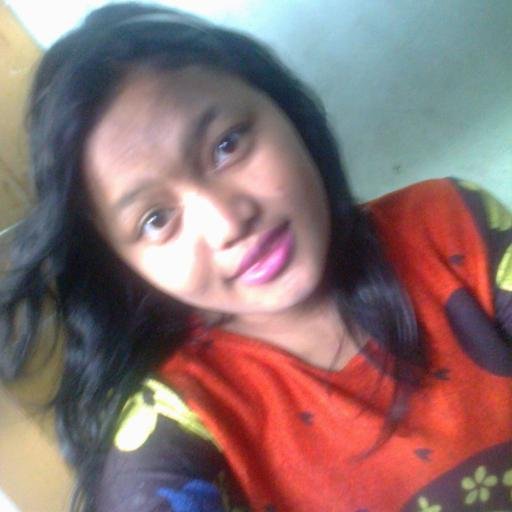 novia_pratiwi13 Profile Picture