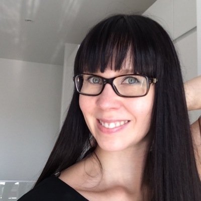 Asenne auttaa! Innostunut kaikenlaisesta uuden oppimisesta. Käsillä tekemisen ja digiajan ihanassa ristiaallokossa...