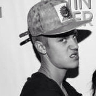 twitter criado somente para votar no justin! MUTIRÕES SEMPRE AS 22h30!