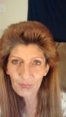 angielou1961's profile picture. 