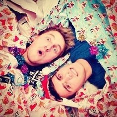 follow @planety0utubers else i'll unfollow! have a great day & smile :) :) :) (thanks if youre already following)