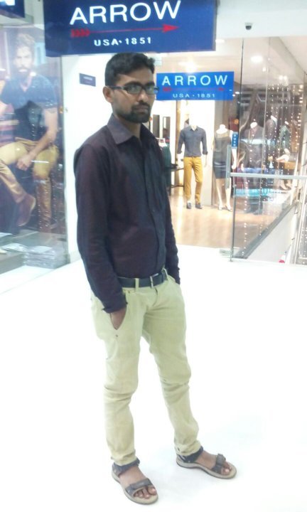 i m a simpal social worker...