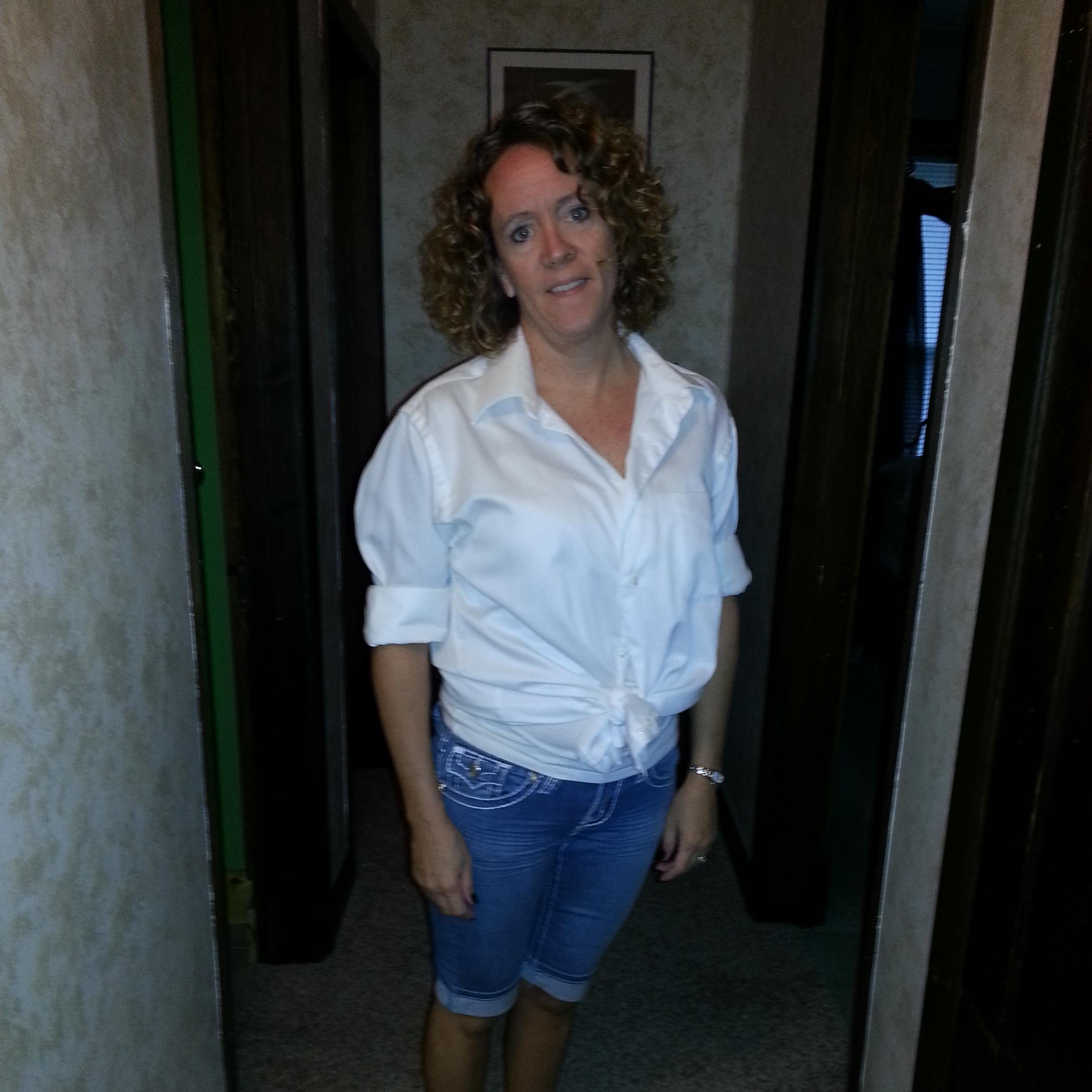 TishaMacon's profile picture. Spanish teacher. Wife. Busy mom of 3 boys. Book lover. Obsessed with avoiding all things negative.