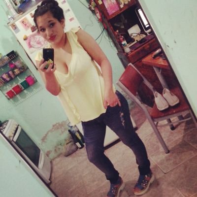 Encontrartee y saber que ya no estas, mi vida no tiene sentido sin TU amoor :|