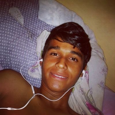 valeskaribeiro6's profile picture. 