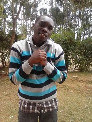 AFRICAN || Tech Enthusiast || Man-U Damu || Is a Network admin https://t.co/AzM70rhdEB ||Been at MMU || Am me!