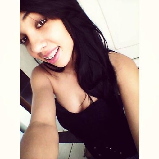 segui ♥ → http://t.co/FqLKBacGi2 ♥